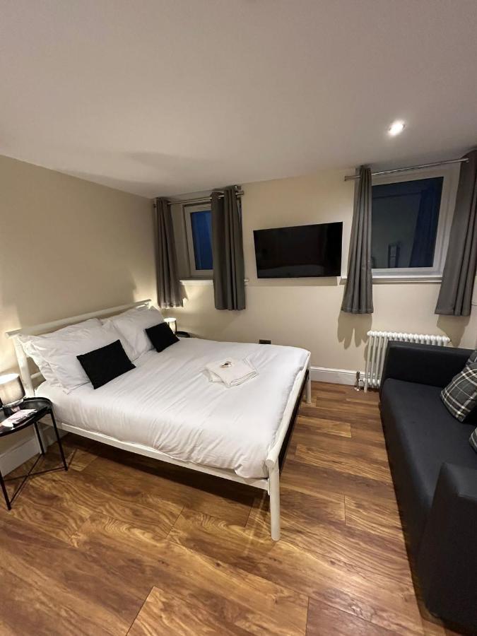 Modern Double Room With Sofa Edinburgh Ngoại thất bức ảnh